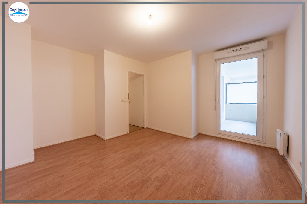 À vendre : Appartement 2 pièces à COMBS LA VILLE, VENDU/LOUÉ