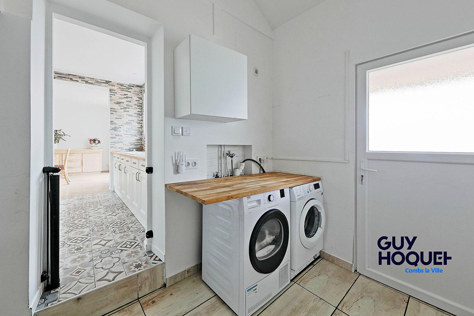 Vente : maison 7 pièces à COMBS LA VILLE avec double garage