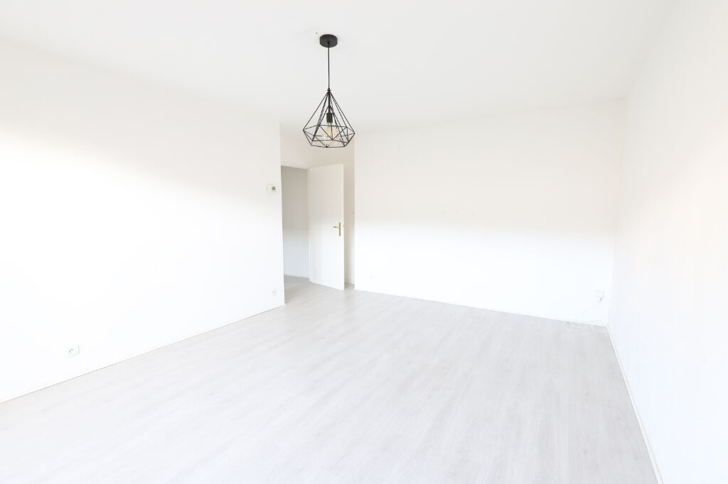 Appartement  rez-de-jardin  3 pièces