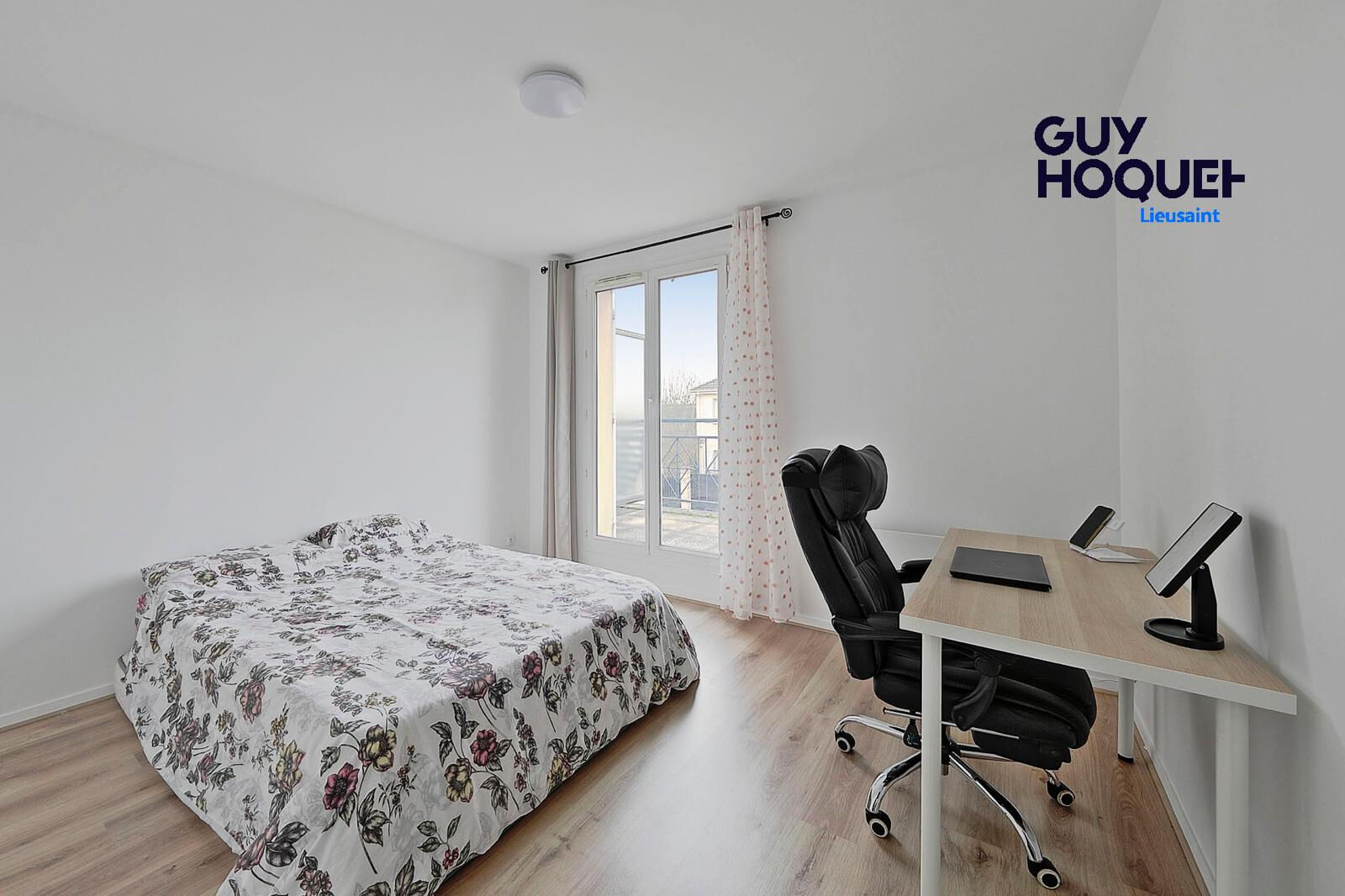 Maison T5 en excellent état // PROCHE DES COMMODITEES AU CALME !!