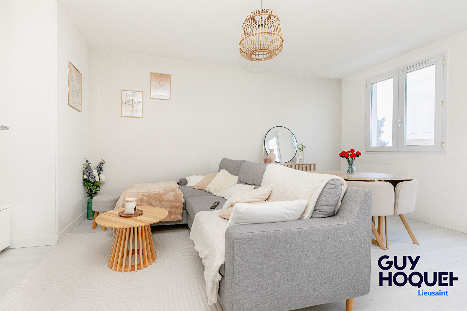 APPARTEMENT T2 SANS TRAVAUX ENTIEREMENT EQUIPEE !!