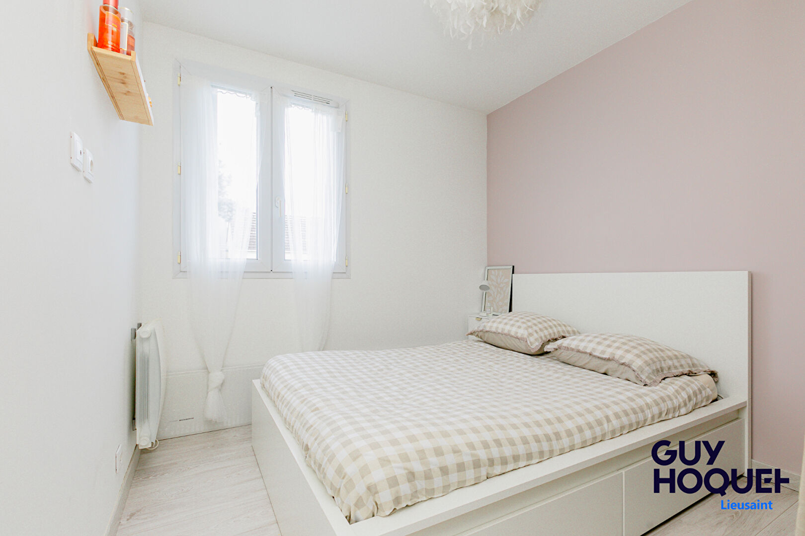 APPARTEMENT T2 SANS TRAVAUX ENTIEREMENT EQUIPEE !!