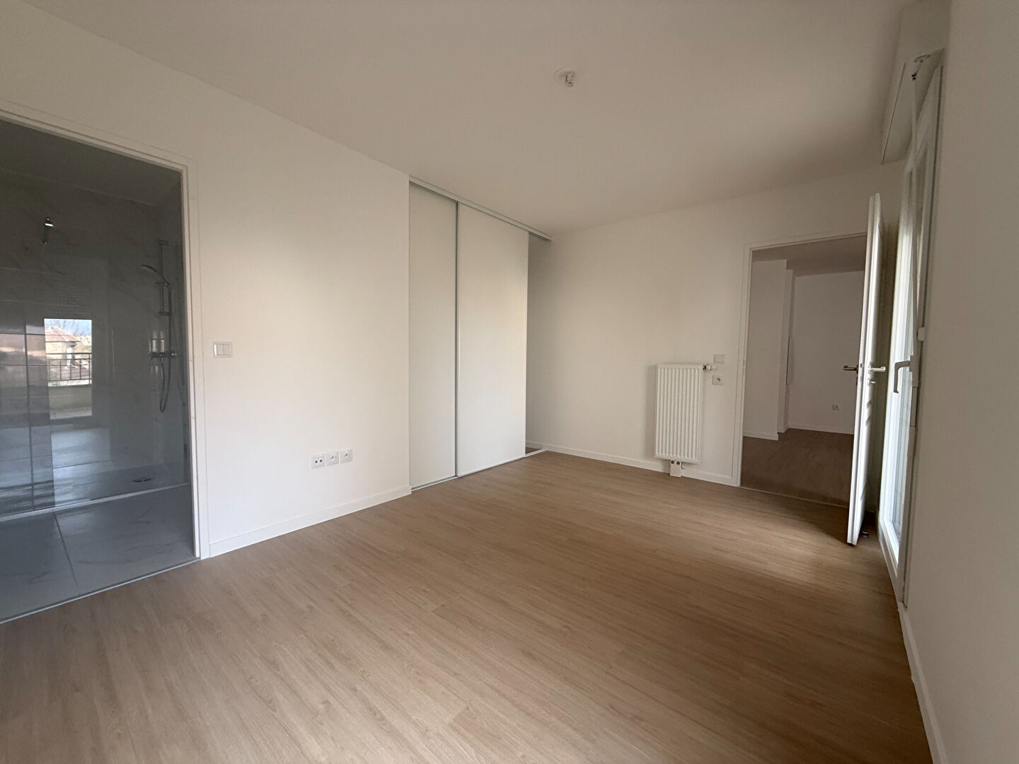Appartement Saint Pierre Du Perray 2 pièce(s)  46.80 m2