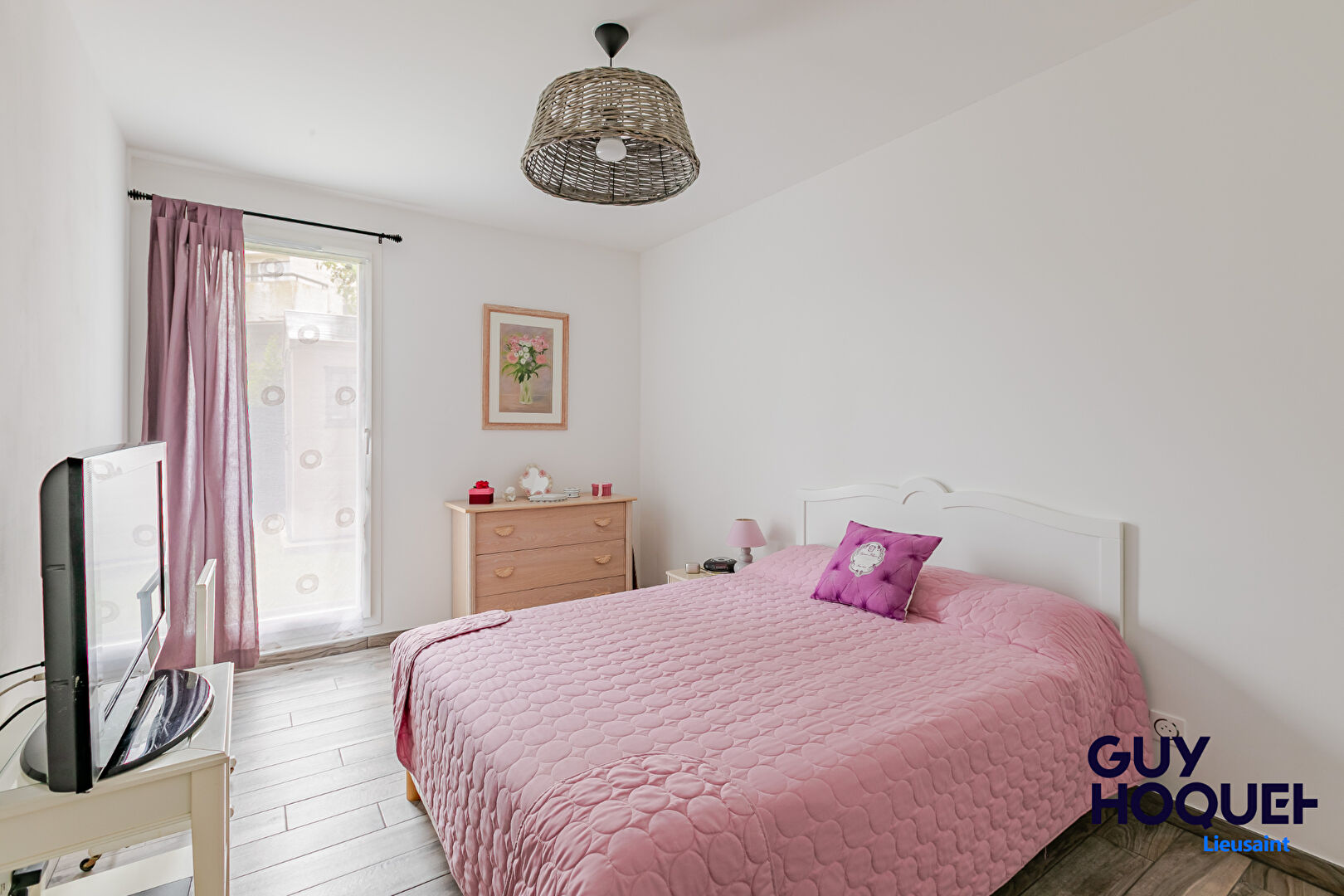 Appartement Lieusaint 3 pièce(s) avec terrasse, jardin et deux places de stationnement !