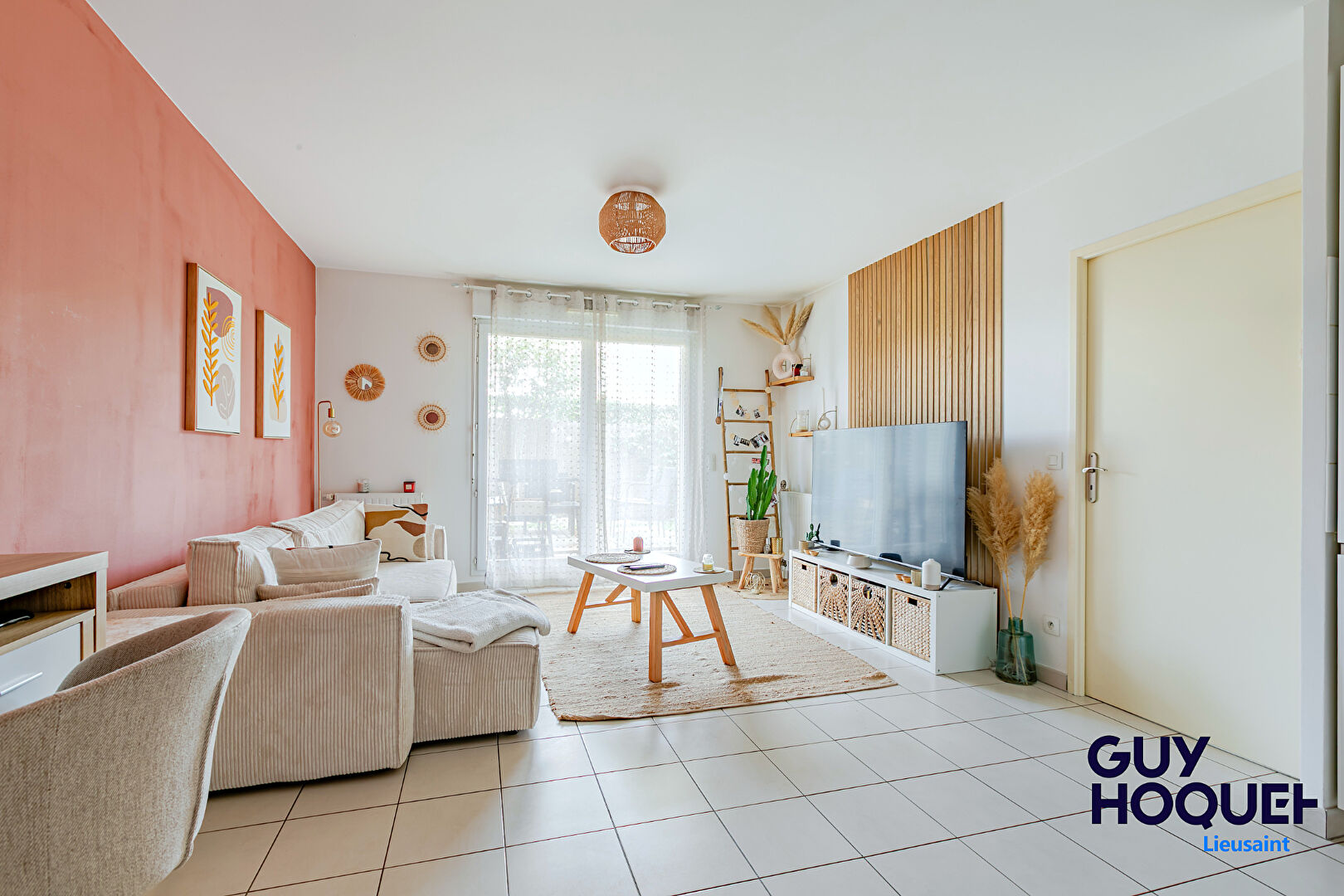 Appartement Lieusaint 2 pièce(s) avec terrasse et jardin, 2 places de parking !