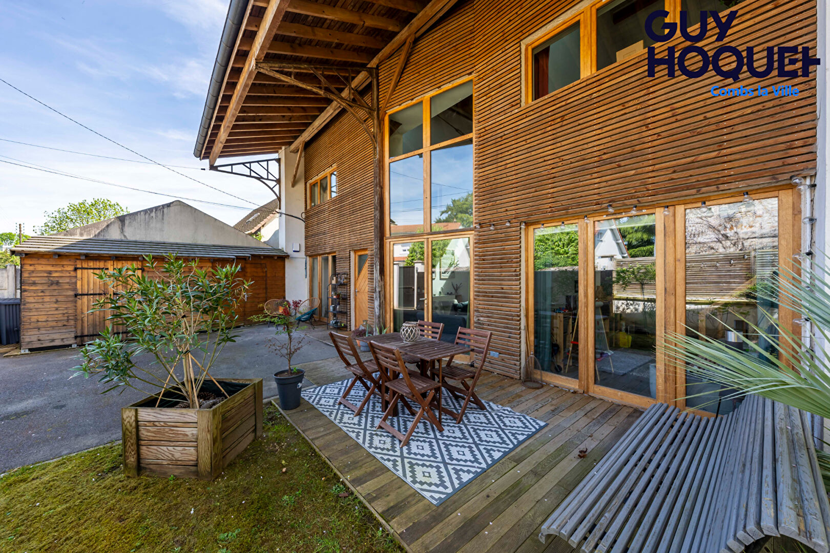 BOUSSY SAINT ANTOINE : maison de 4 chambres en vente