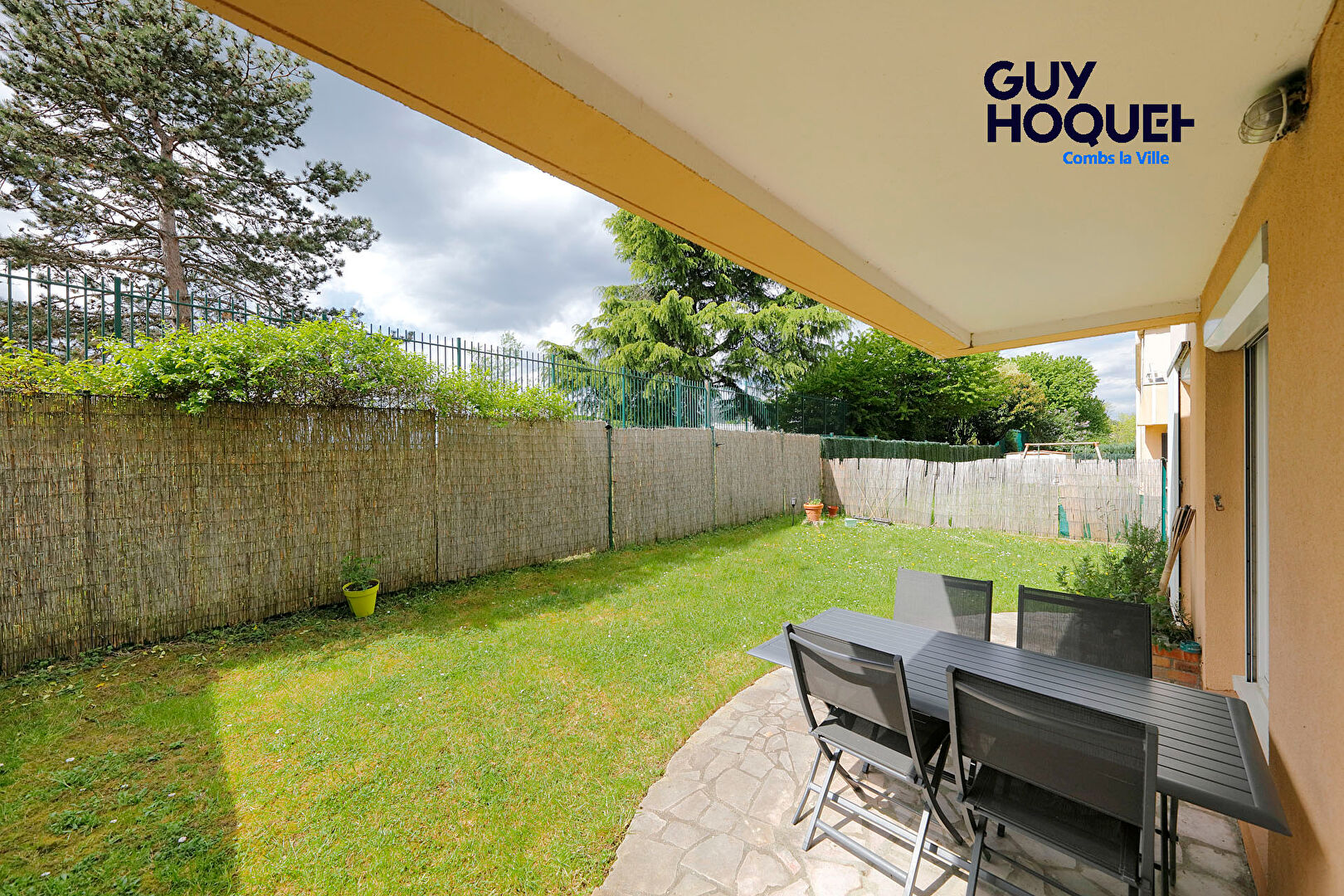 Appartement F3 (74 m²) à vendre à COMBS LA VILLE _ En rez-de-jardin