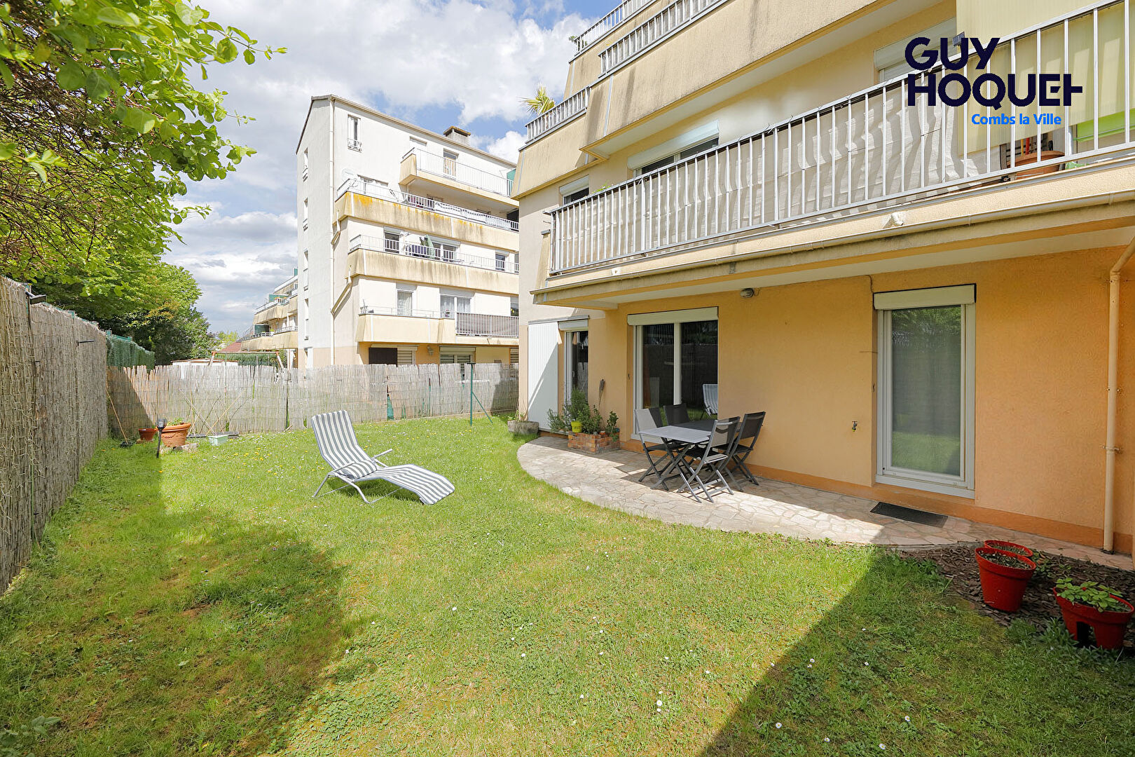 Appartement F3 (74 m²) à vendre à COMBS LA VILLE _ En rez-de-jardin