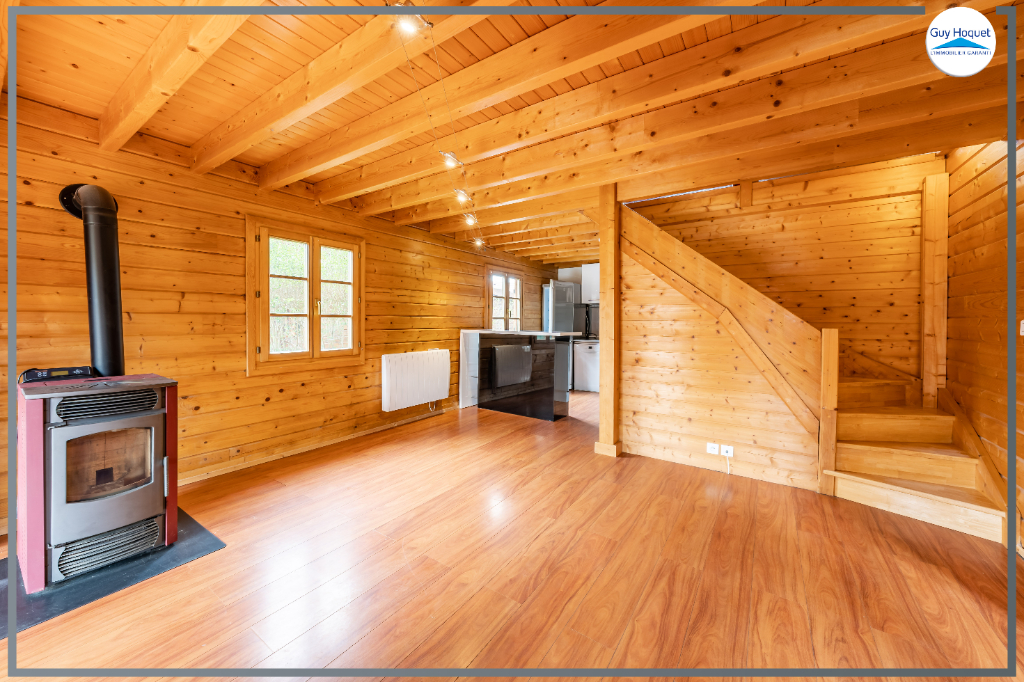 REAU : chalet F4 (72 m²) + 3 chambres à vendre