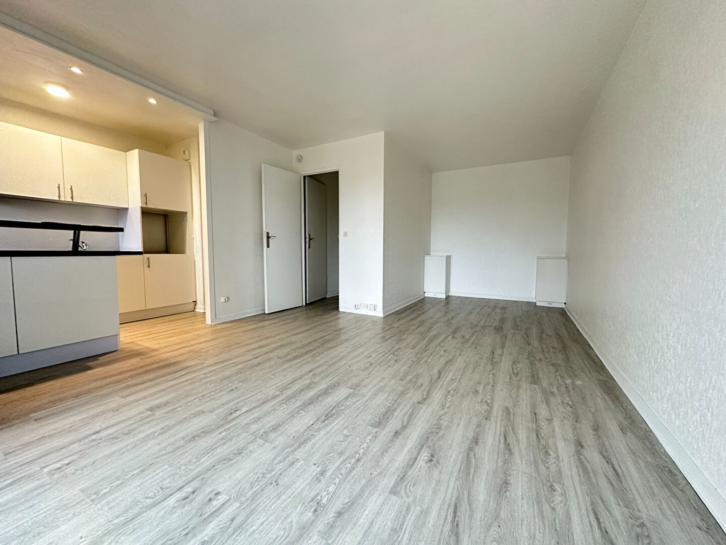 À louer : Appartement 1 pièce à Combs-la-Ville - Exclusivité Guy Hoquet