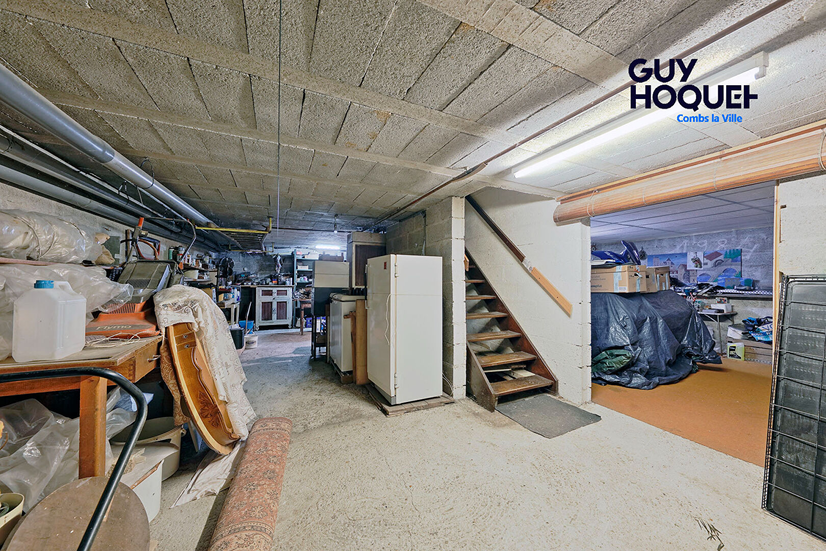 Maison à vendre à Combs la Ville  avec sous-sol total  et garage