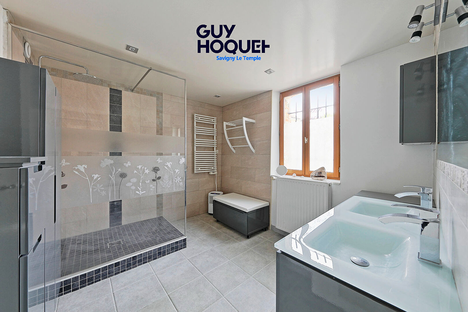 Maison Salins 8 pièce(s) 175 m2