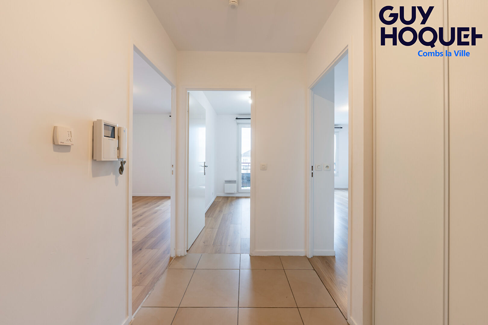 À louer : Appartement T2 à Combs-la-Ville - Exclusivité Guy Hoquet