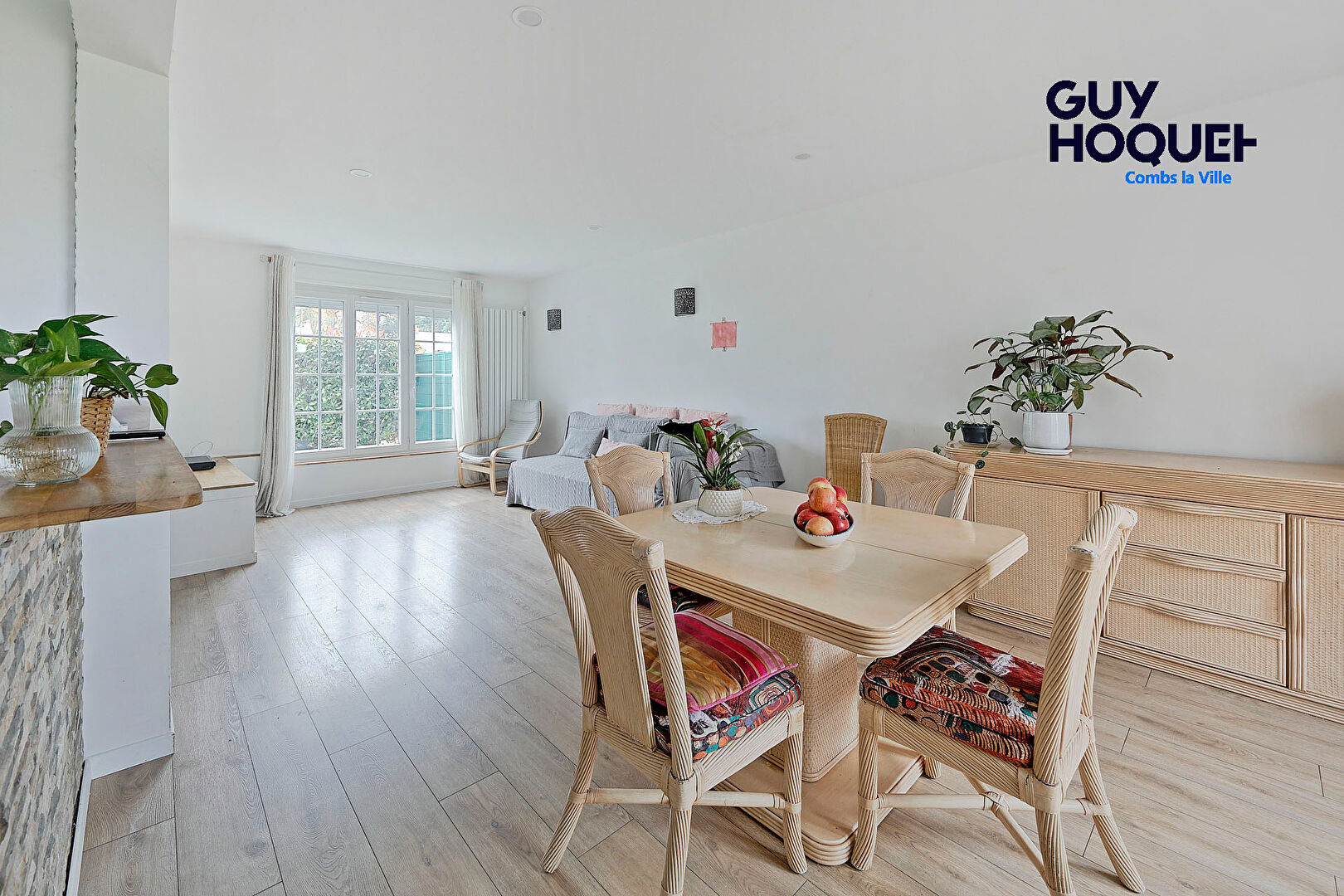 Vente : maison 5 chambres à COMBS LA VILLE avec double garage