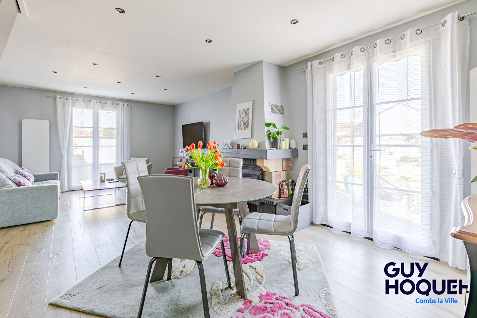 Maison à vendre à Combs-la-Ville - chambre + salle de bains de plain-pied