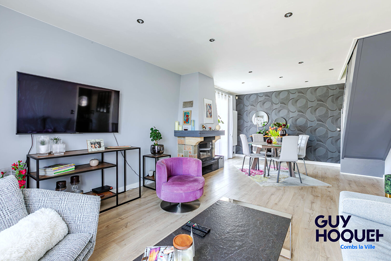 Maison à vendre à Combs-la-Ville - chambre + salle de bains de plain-pied