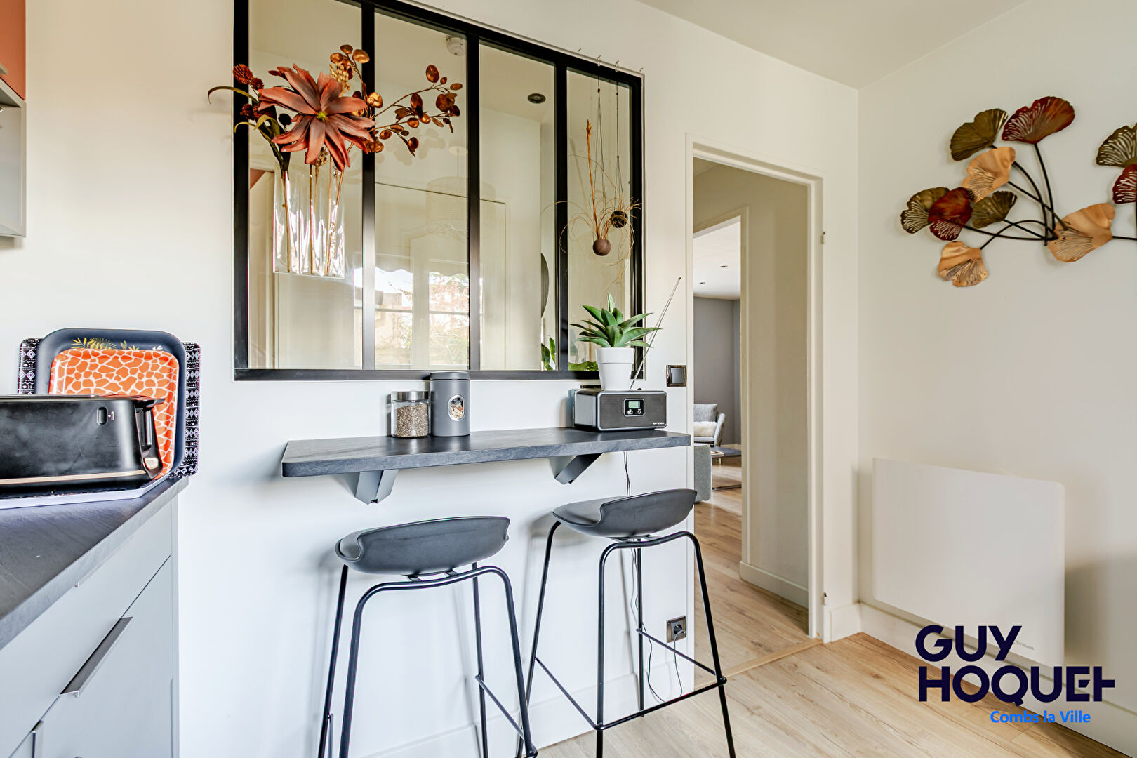 Maison à vendre à Combs-la-Ville - chambre + salle de bains de plain-pied