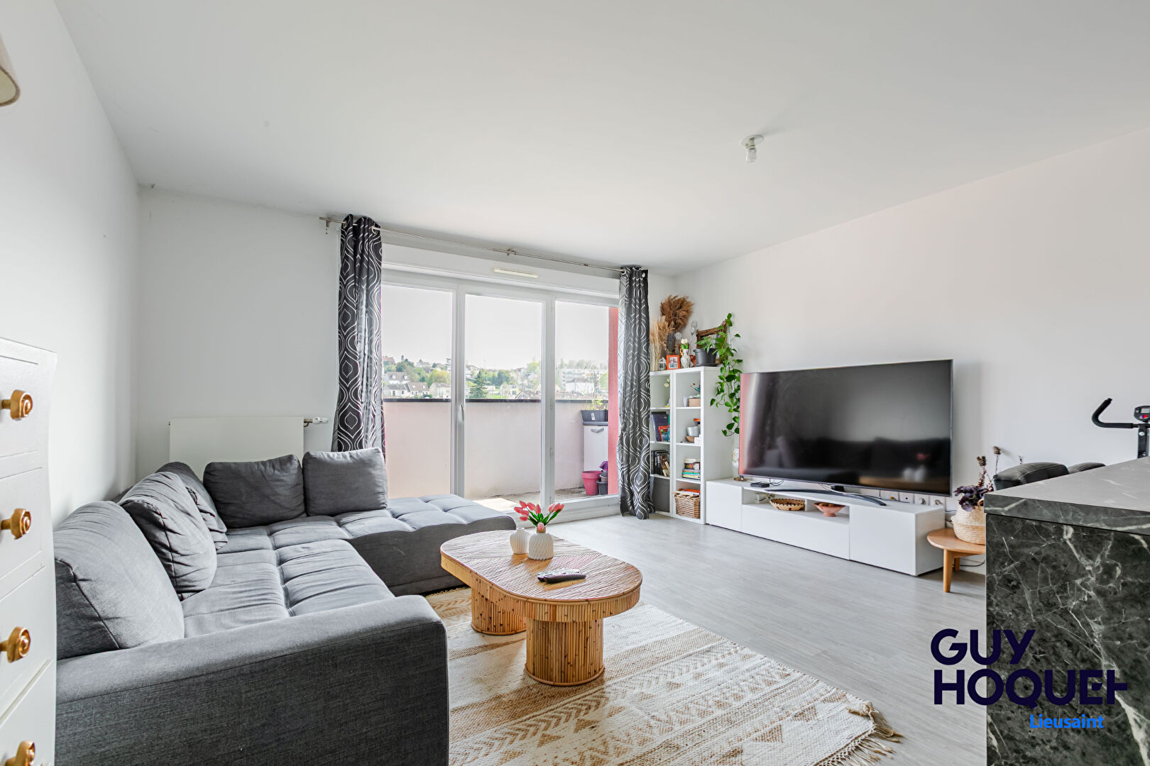 Appartement 4 pièces  récent avec magnifique vue à vendre à Corbeil Essonnes