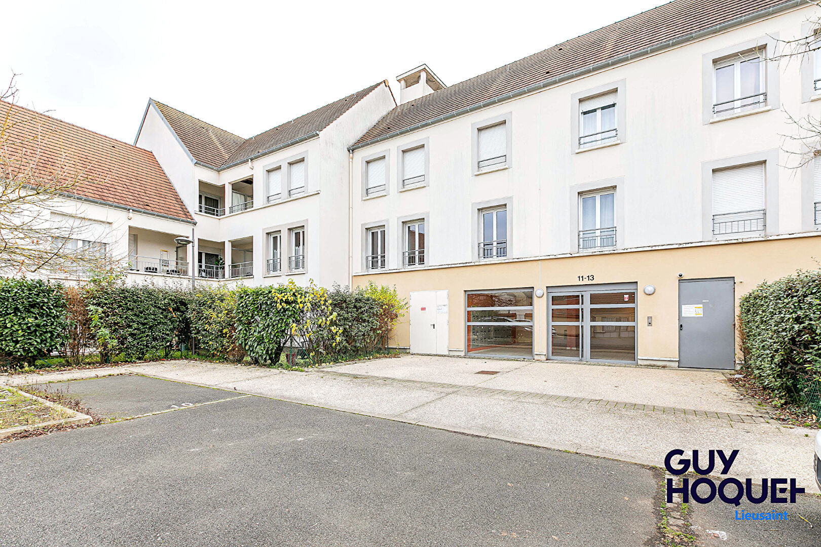 GUY HOQUET // APPARTEMENT T3 DERNIER ETAGE SANS TRAVAUX !!