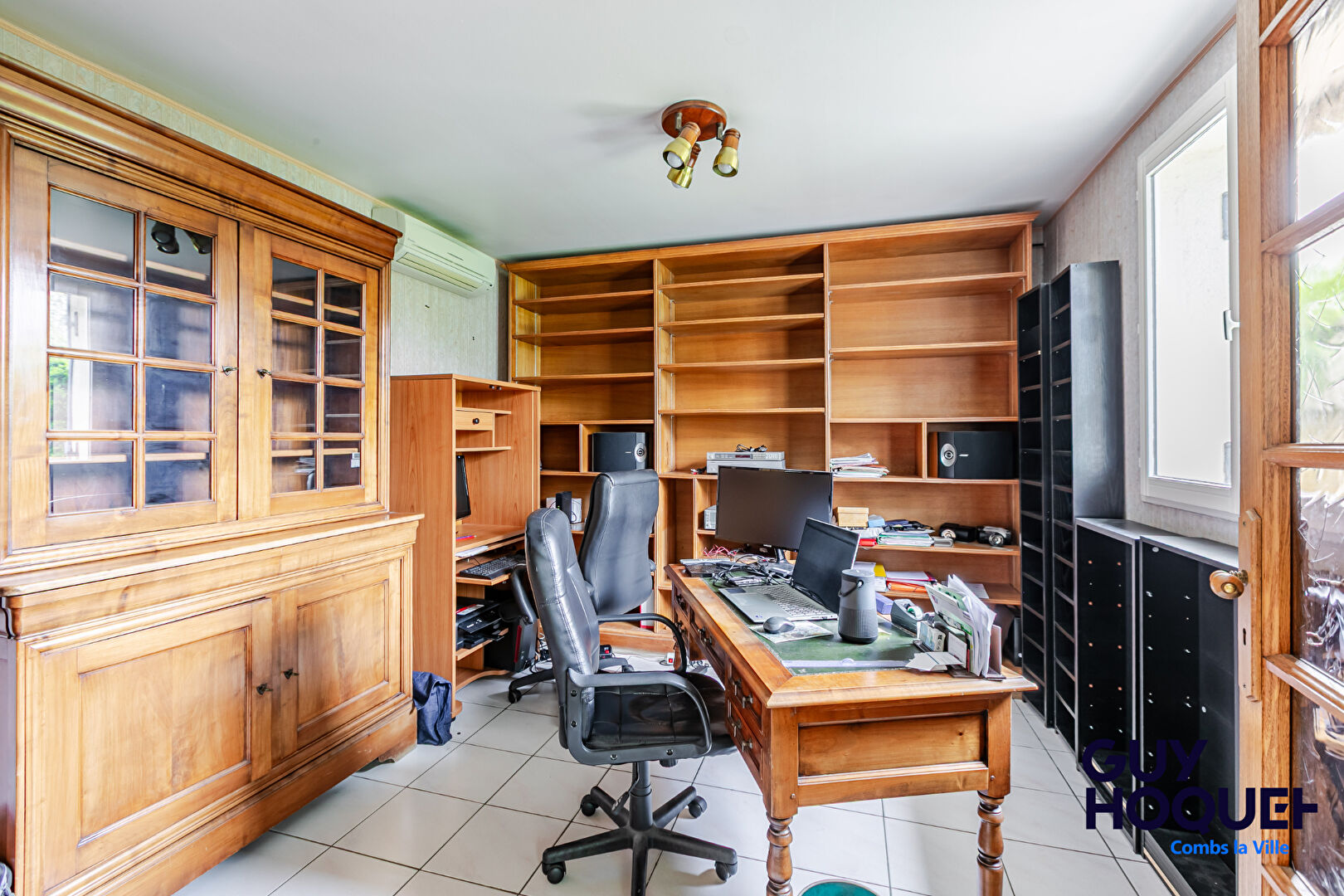 Maison 8 pièces à vendre à Combs-la-Ville -  6 chambres