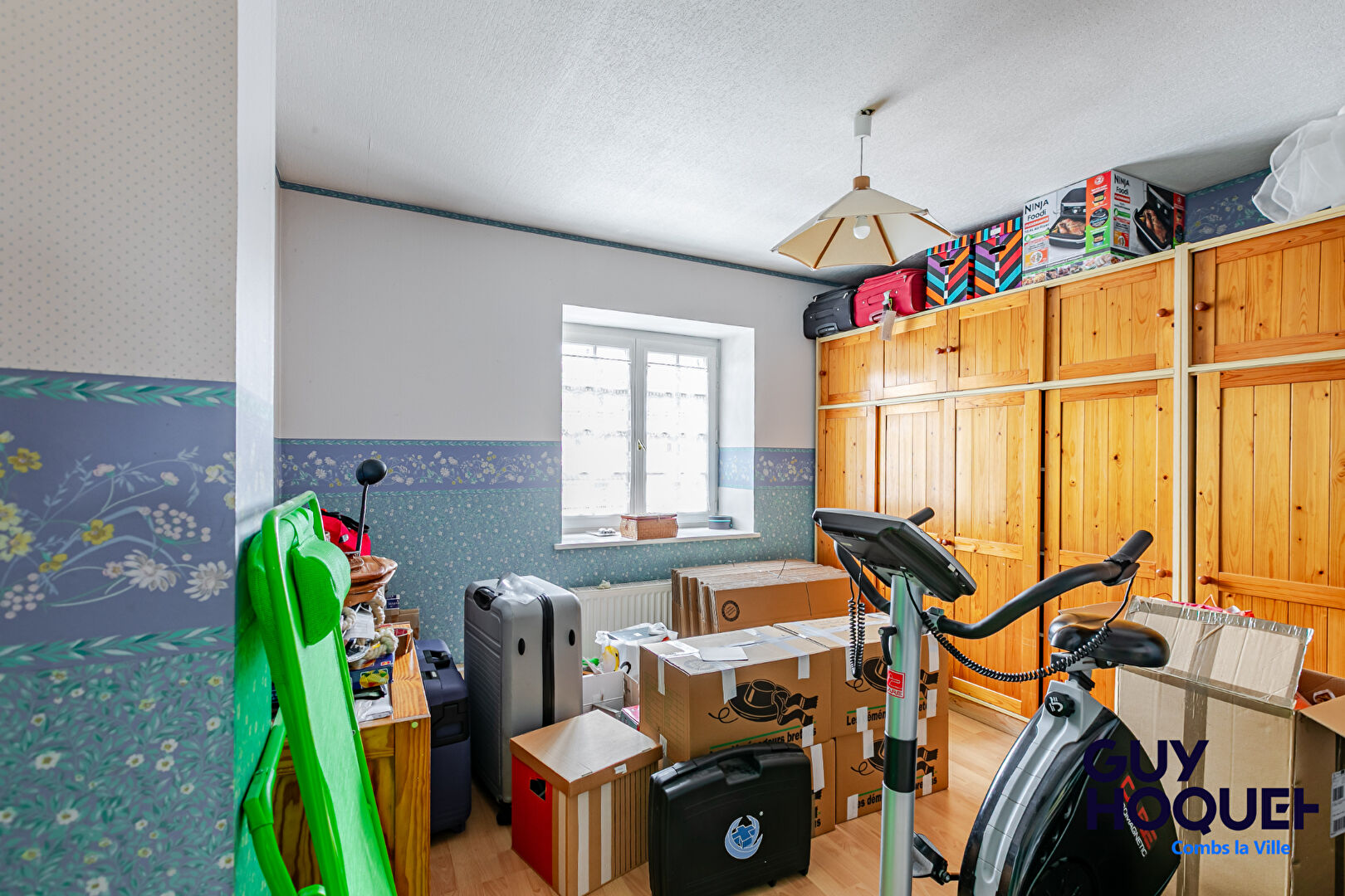 Maison 8 pièces à vendre à Combs-la-Ville -  6 chambres