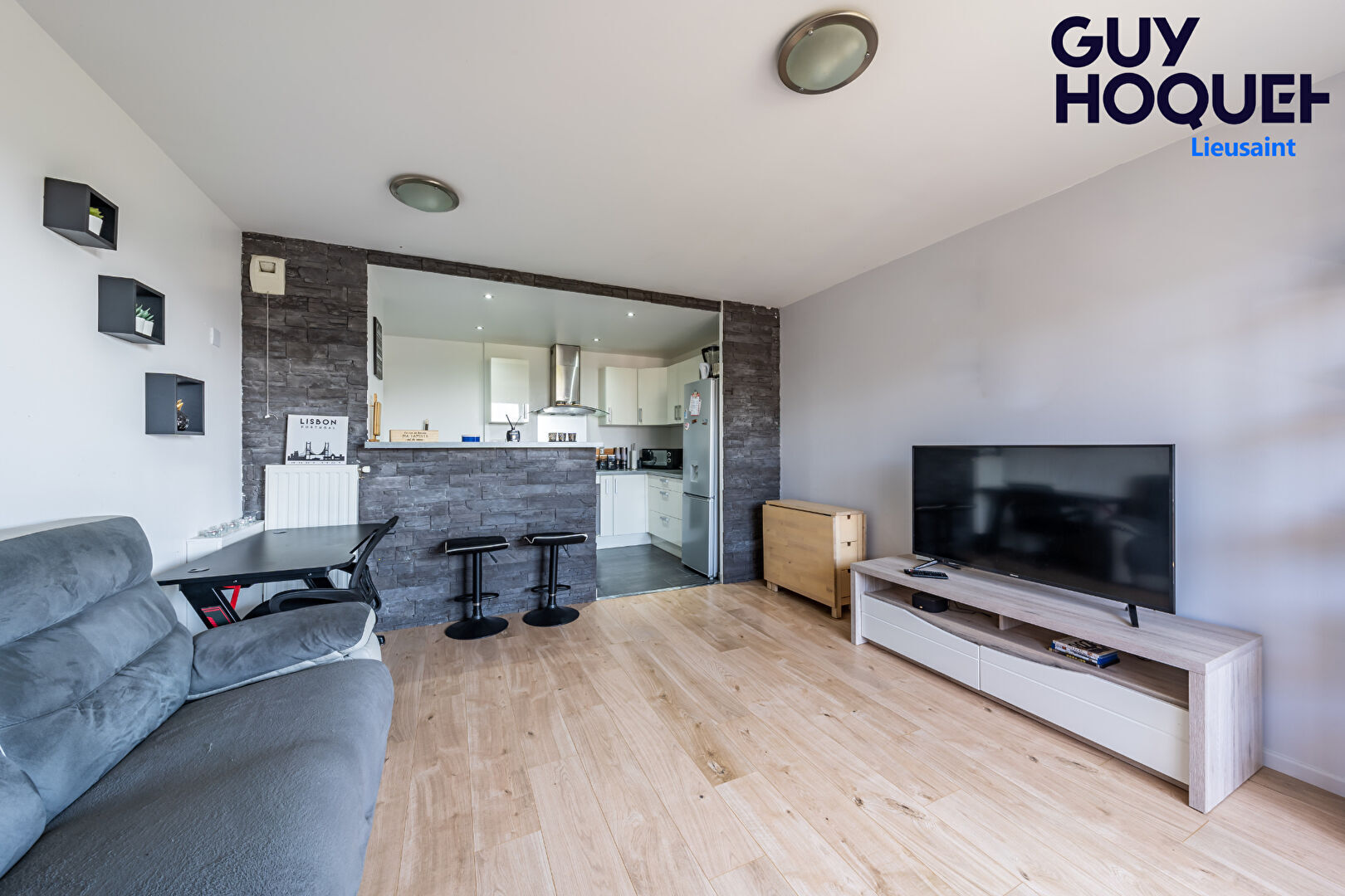 VENTE : appartement de 3 pièces au dernier étage d'une résidence récente