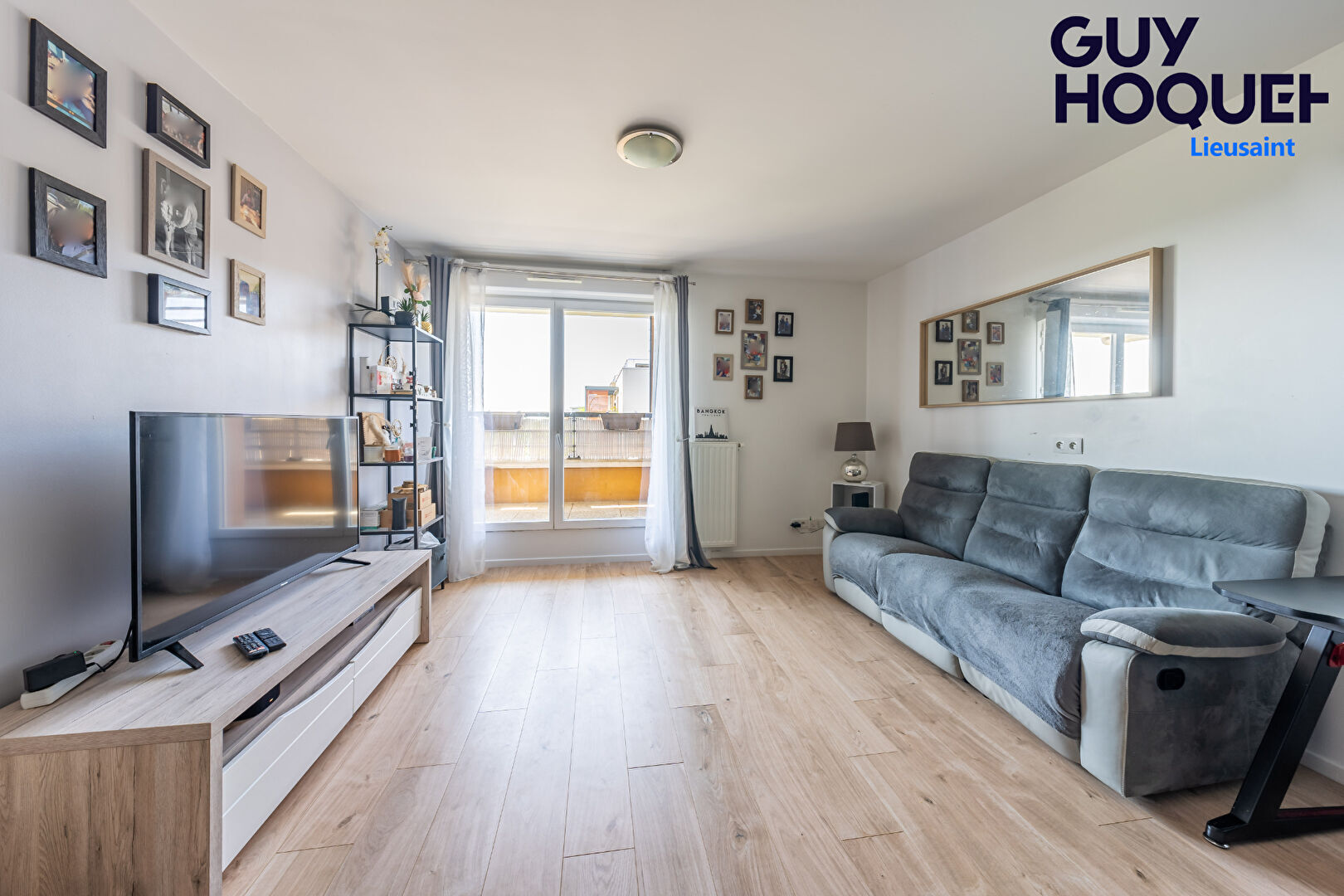 VENTE : appartement de 3 pièces au dernier étage d'une résidence récente