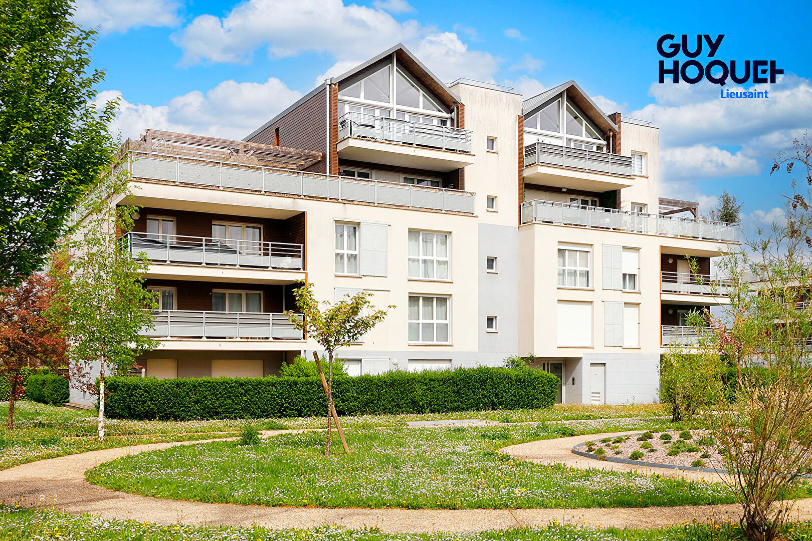 Magnifique appartement 3 pièce(s) avec séjour cathédral et 3 places de parking !