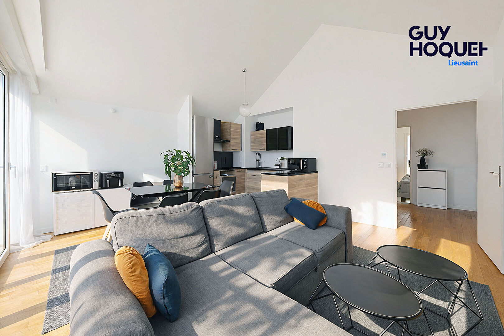 Magnifique appartement 3 pièce(s) avec séjour cathédral et 3 places de parking !