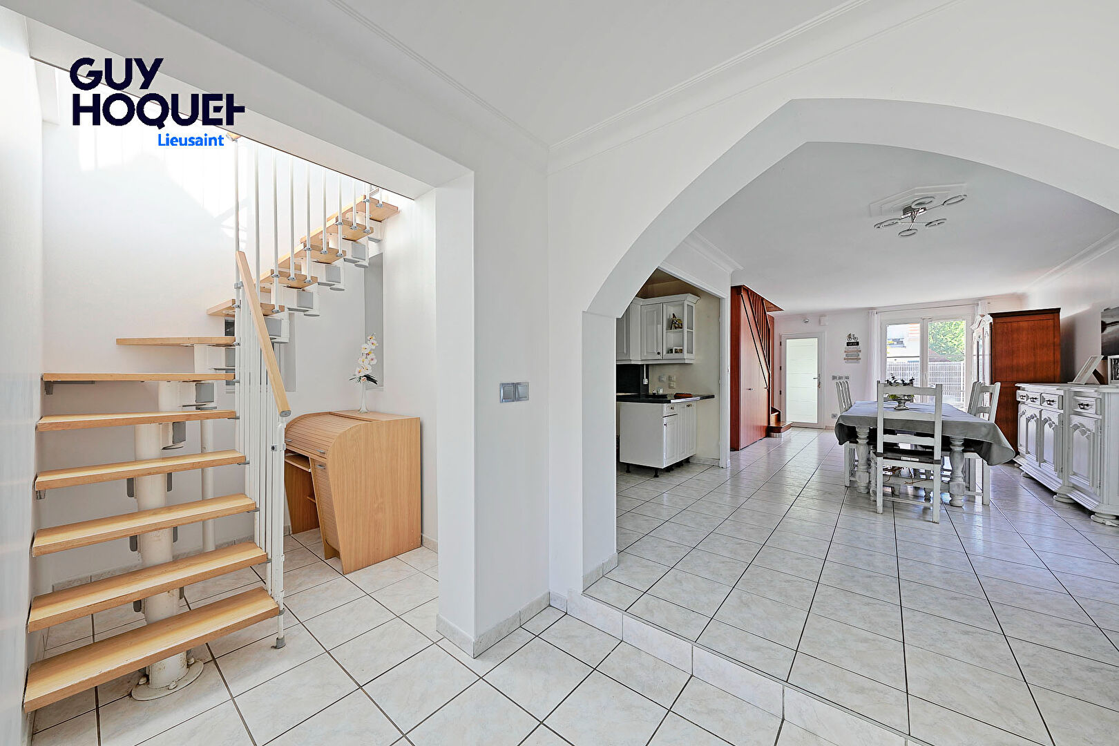 Maison  135 m² à vendre à Lieusaint - 6 pièces, 4 chambres dont une au RDC !
