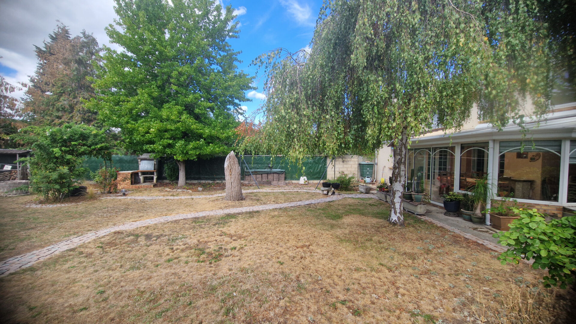 Maison à vendre à Combs-la-Ville - 4 chambres - 360 000 