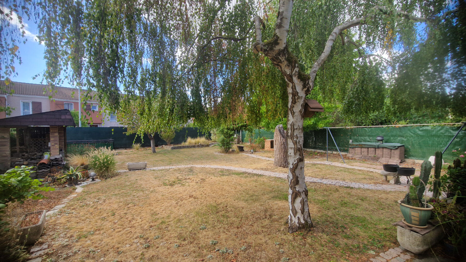 Maison à vendre à Combs-la-Ville - 4 chambres - 360 000 