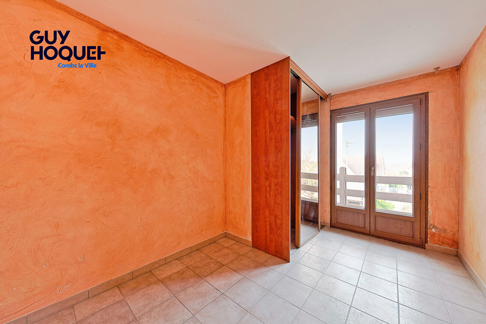 Maison  4 chambres  à vendre à Combs-la-Ville -