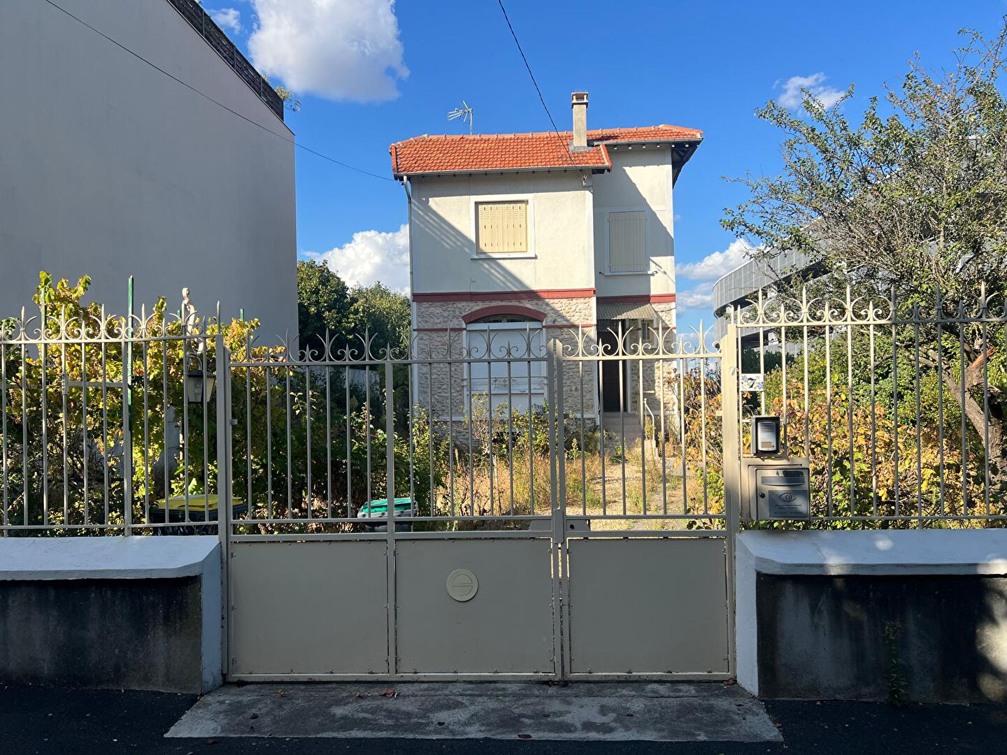 Maison 5 pièces 94 m² · à Combs la Ville · 94 m² · 299 000 €