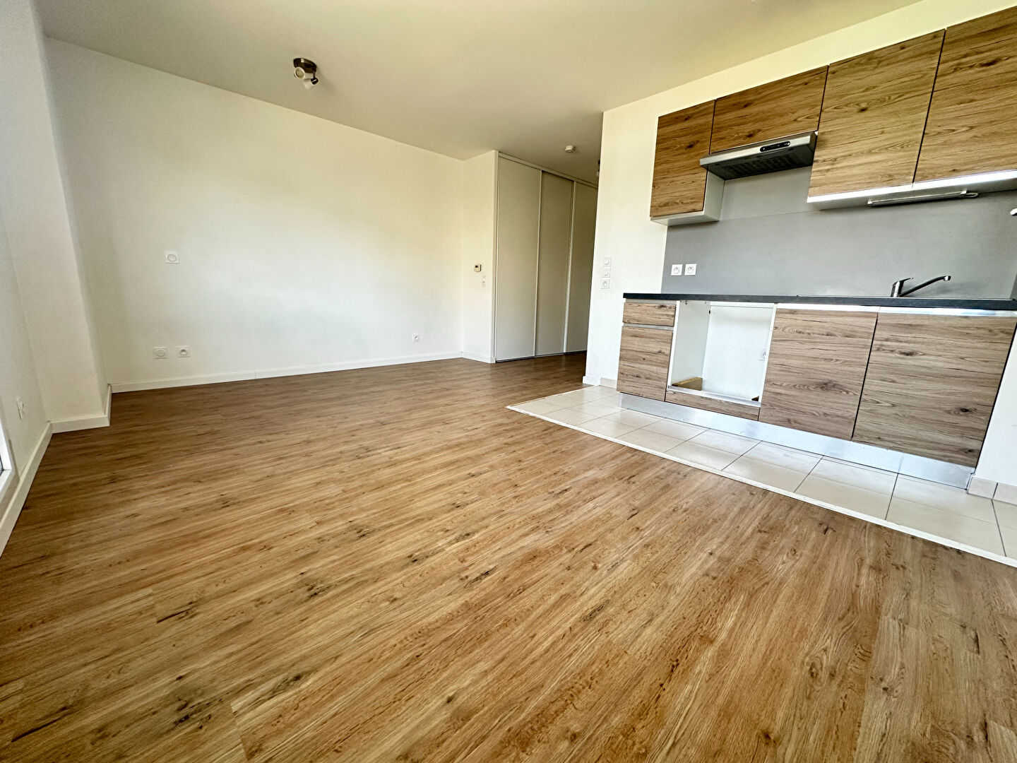 Appartement 1 pièce à louer à Quincy-sous-Sénart - Exclusivité Guy Hoquet