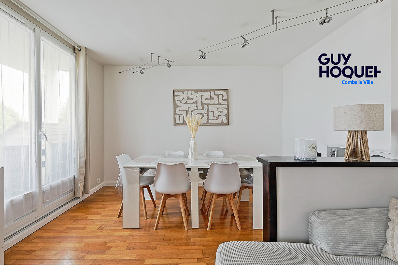À vendre : Appartement 4 pièces avec terrasse, garage et cave à Combs-la-Ville