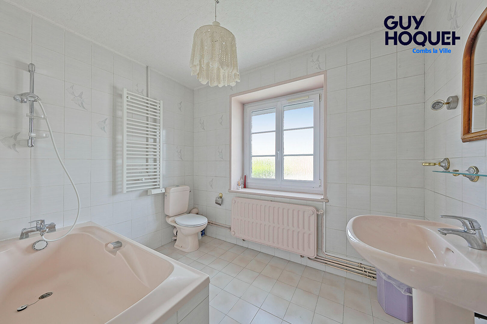 Maison 8 pièces à vendre à Combs-la-Ville -  6 chambres