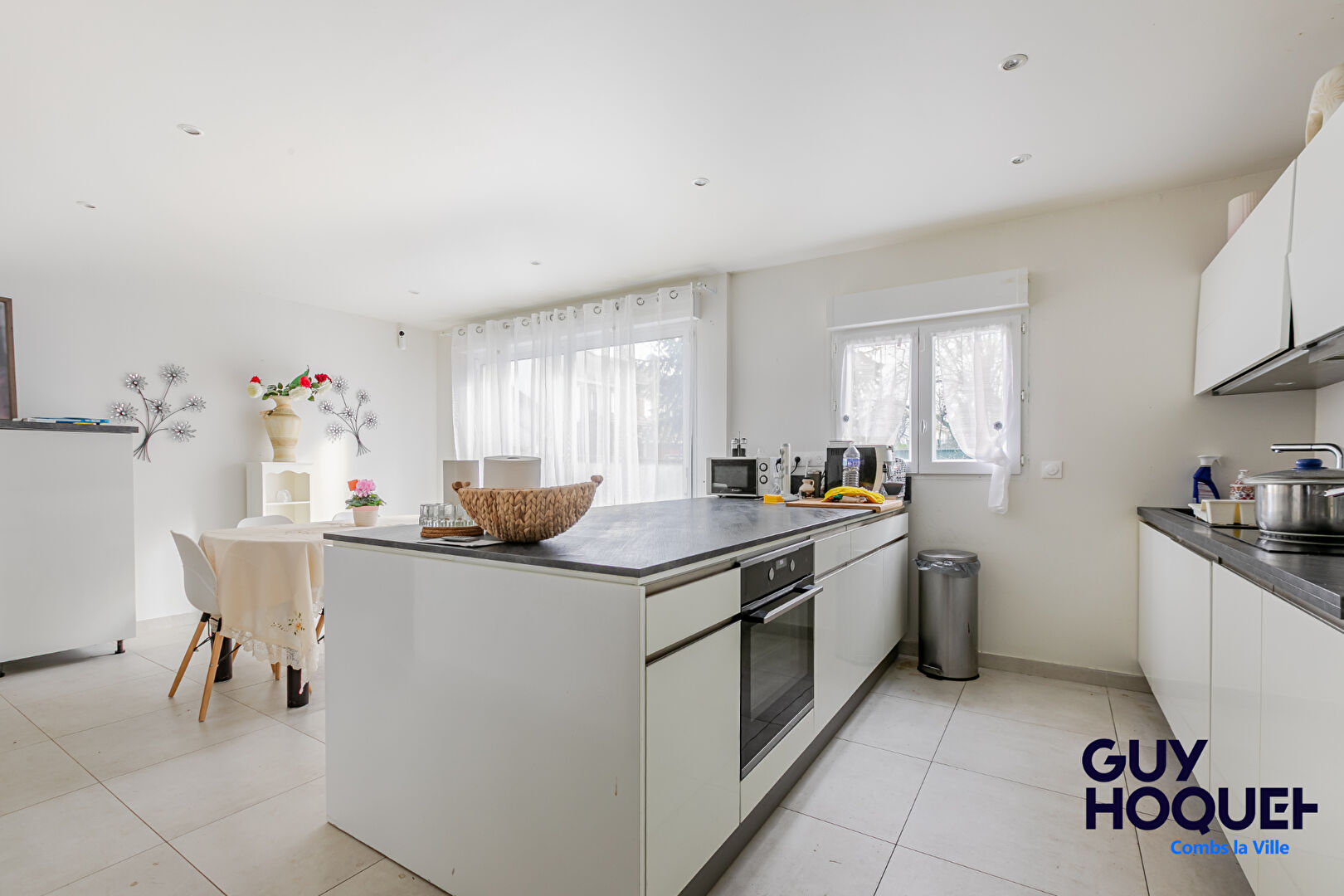 Maison 5 chambres à vendre à Combs-la-Ville - Bois l'Evêque 