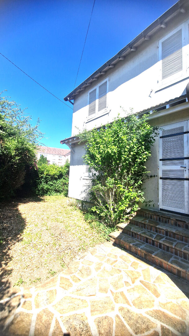 Maison à vendre à Quincy sous Sénart - 4 chambres, 144 m², centre ville