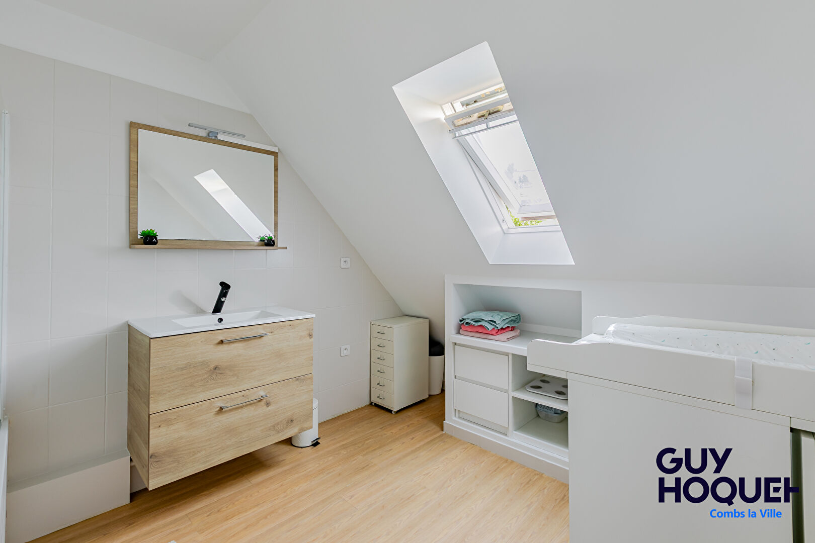 VENTE : maison 3 chambres à COMBS LA VILLE - TRES BON ETAT