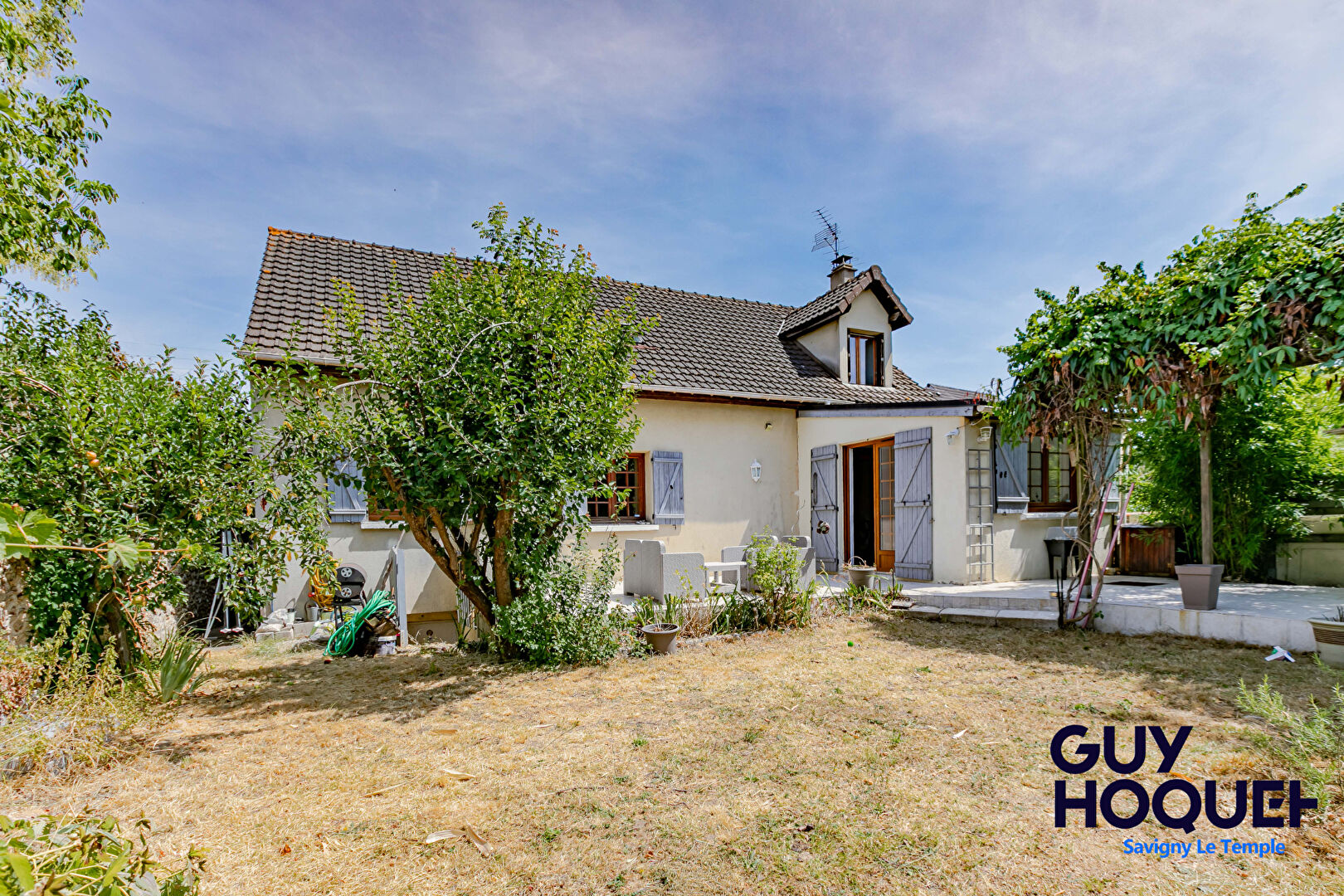 COMBS-LA-VILLE - Maison familiale 6 pièces de 116 m² avec jardin sans vis-à-vis