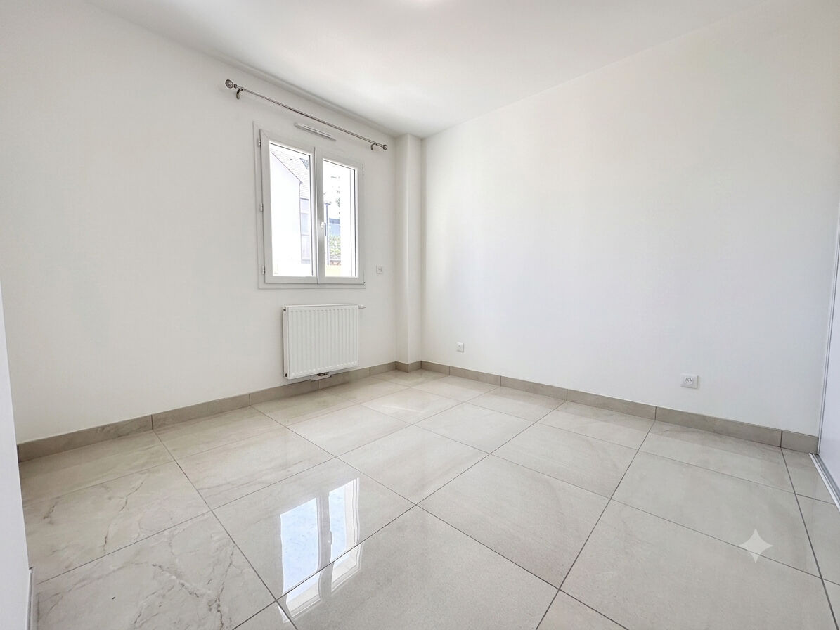 Maison 5 pièces à louer à Combs-la-Ville - Réf. 805921