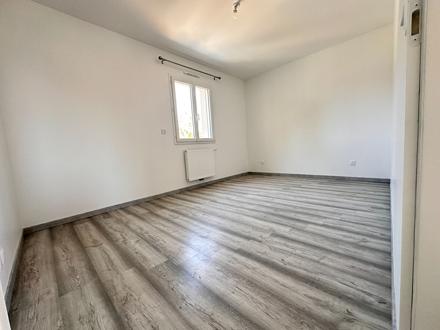 Maison 5 pièces à louer à Combs-la-Ville - Réf. 805921