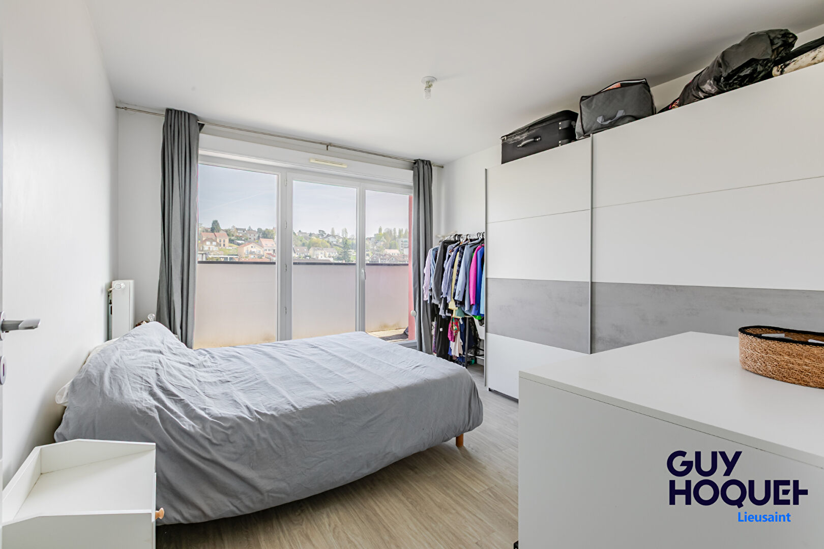 Appartement 4 pièces  récent avec magnifique vue à vendre à Corbeil Essonnes