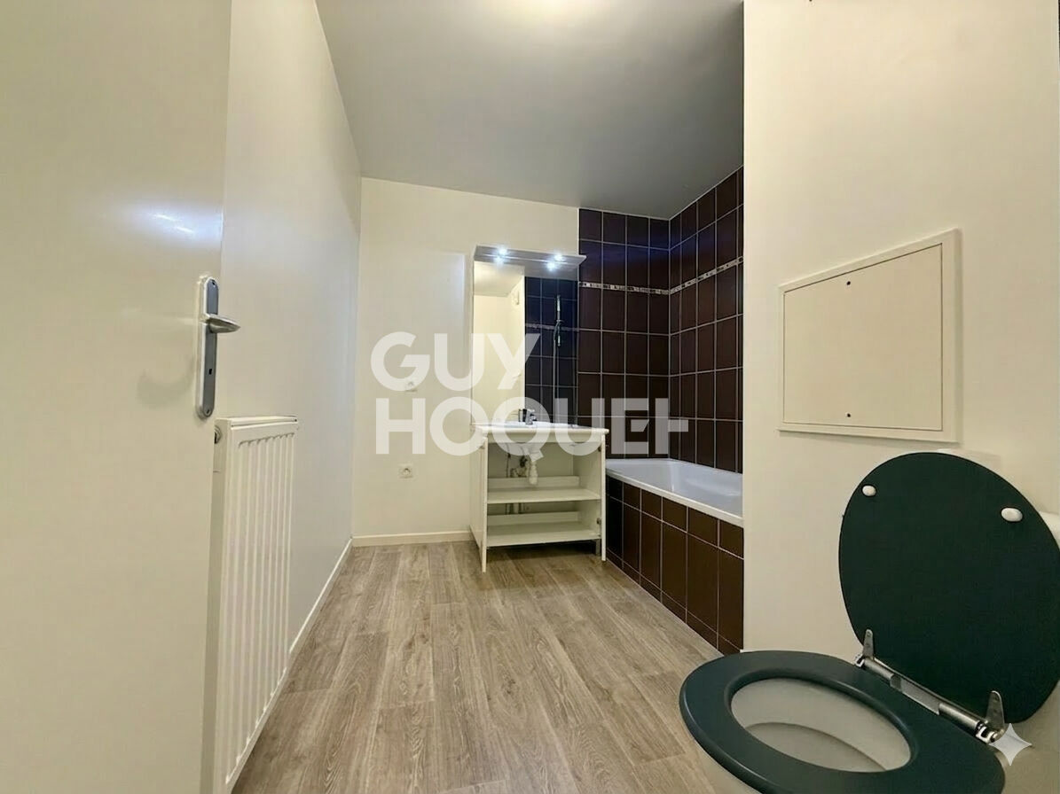 Location d'un appartement 2 pièces à LIEUSAINT