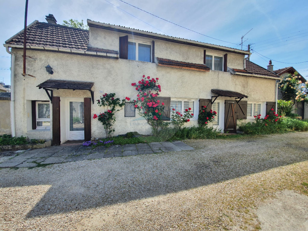 COMBS LA VILLE : maison 3 pièces en vente