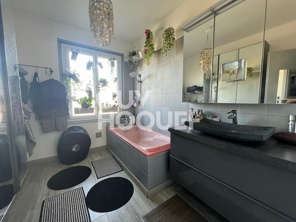 Vente d'une maison F5 (108 m²) à COMBS LA VILLE