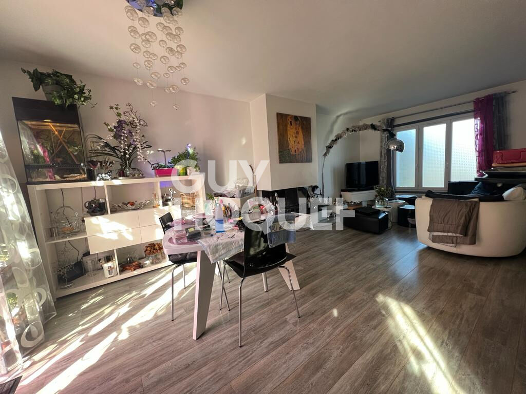 Vente d'une maison F5 (108 m²) à COMBS LA VILLE