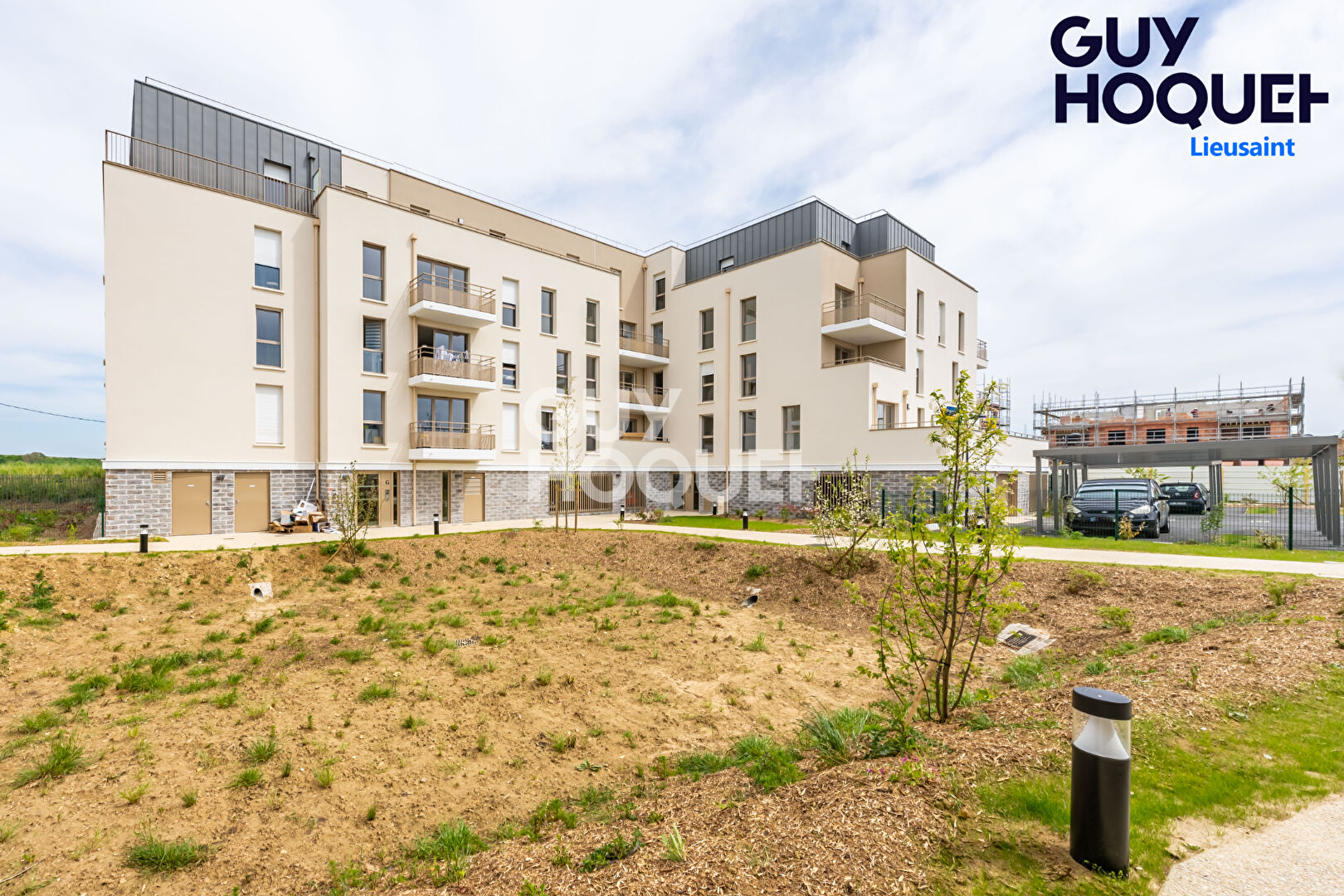 MOISSY CRAMAYEL : appartement T1 en location