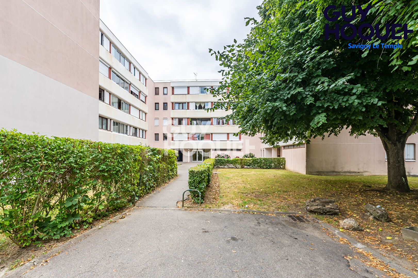 SAVIGNY LE TEMPLE : appartement 3 pièces en location